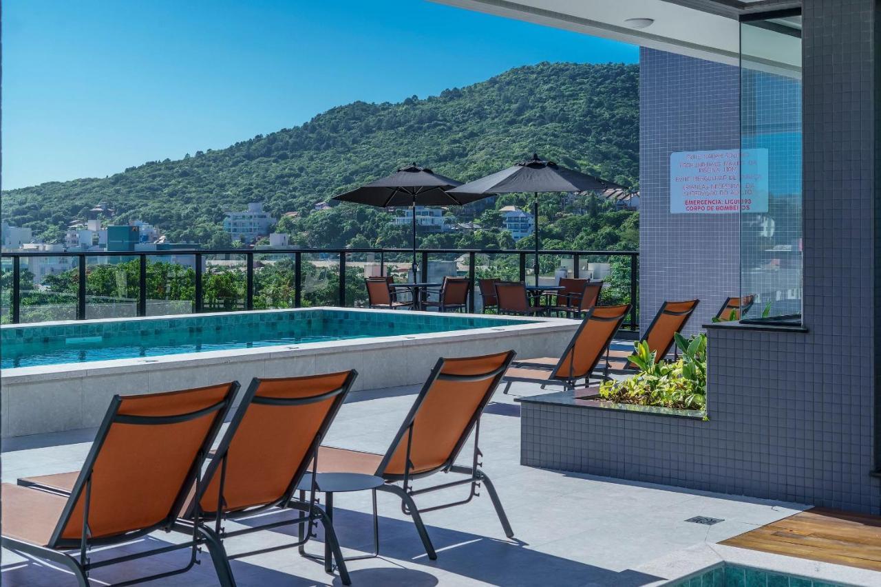 Adra 103 - Apartamento No Centro De Bombinhas - Rooftop Com Piscina E Academia - A Poucos Metros Da Praia - Eksteriør bilde